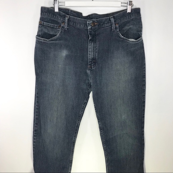 Wrangler Perfect Straight leg 36x30 - Picture 2 of 6